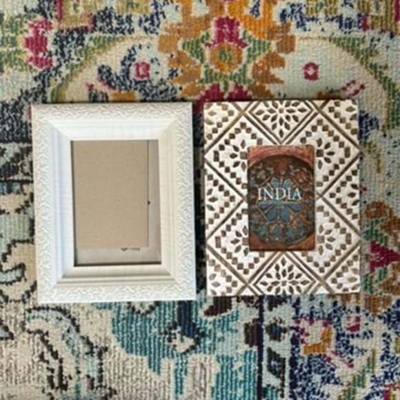 HOME | 8' x 10' Picture Frames x 2 - Picture 1 of 1